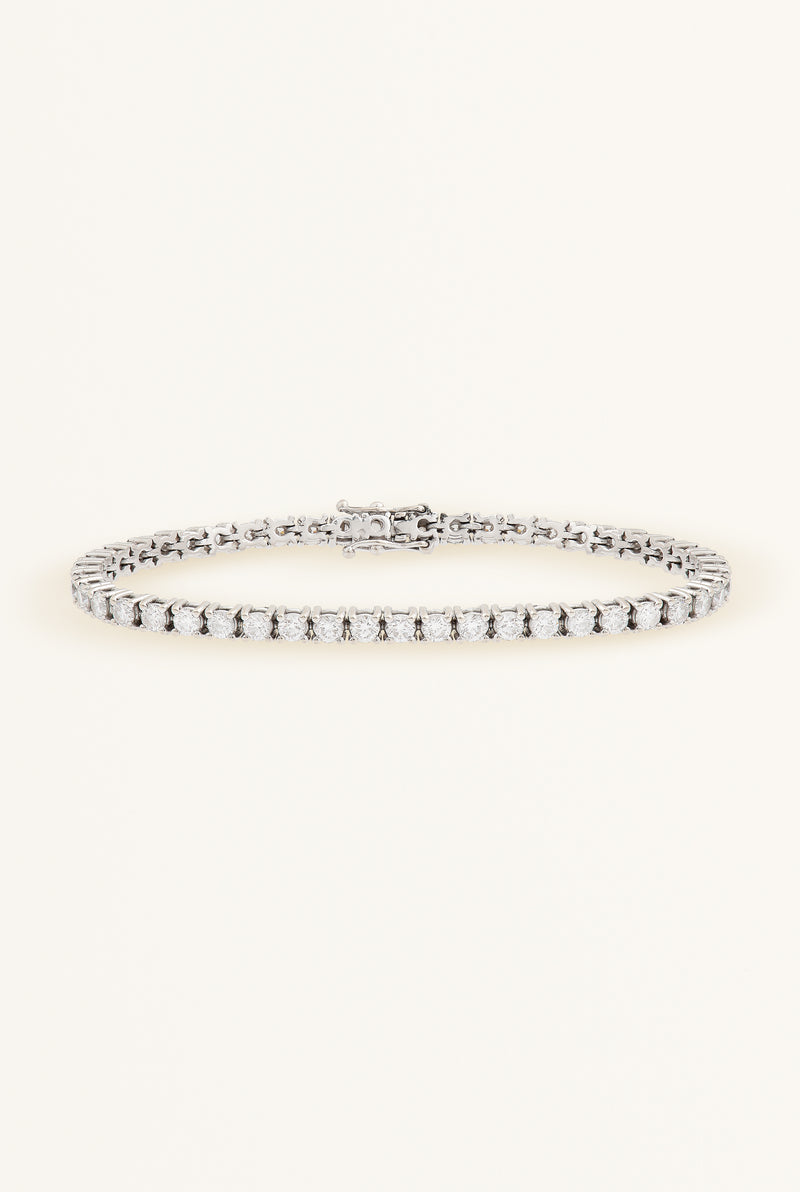 Diamond tennis bracelet